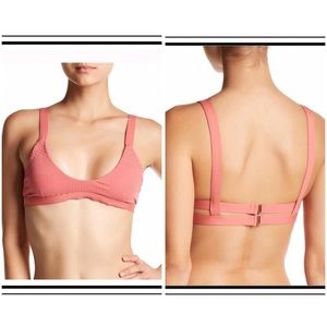 TAVIK NWT Coco Textured Rose Bikini Top Size Medium